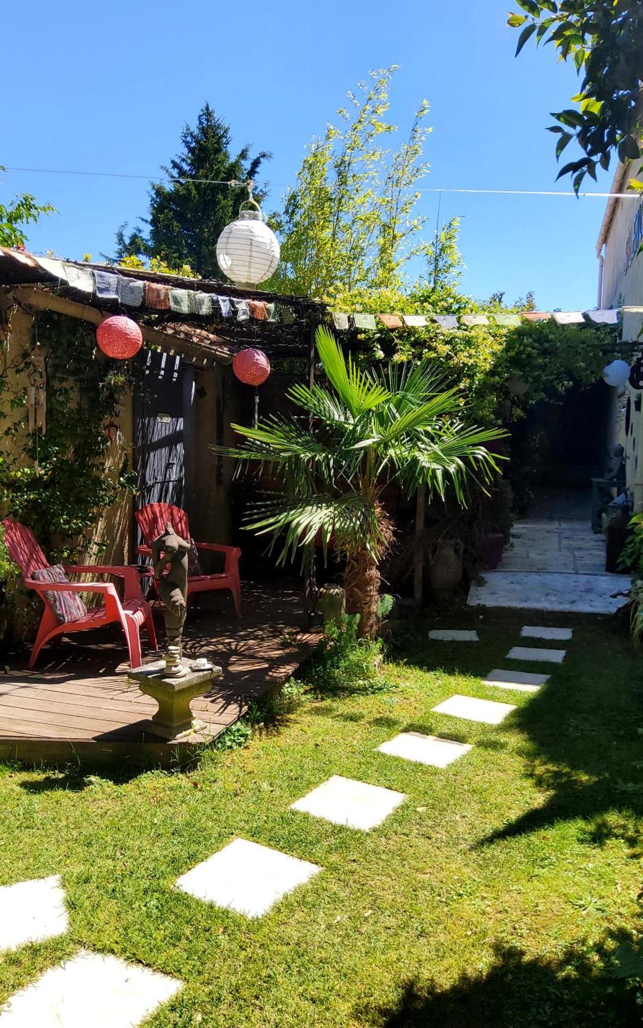 Le Mazet Des Beaujots Hotel Monteux Exterior photo